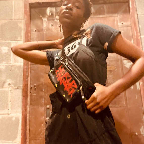 Sold! - Picture 3 of 4